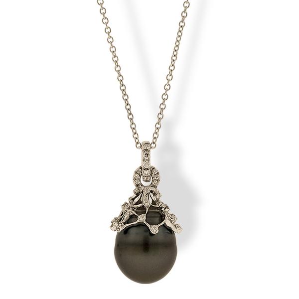 Di Go Black Pearl Drop Pendant with Diamonds